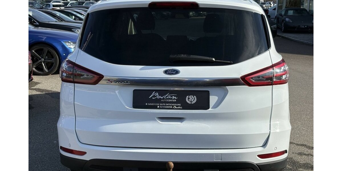 Ford S-Max 2.0 TDCI TITANIUM/7-SITZER/NAVI/AUTOMATIK 170.784 km 11.900 &euro; Villingen-Schwenningen 78054