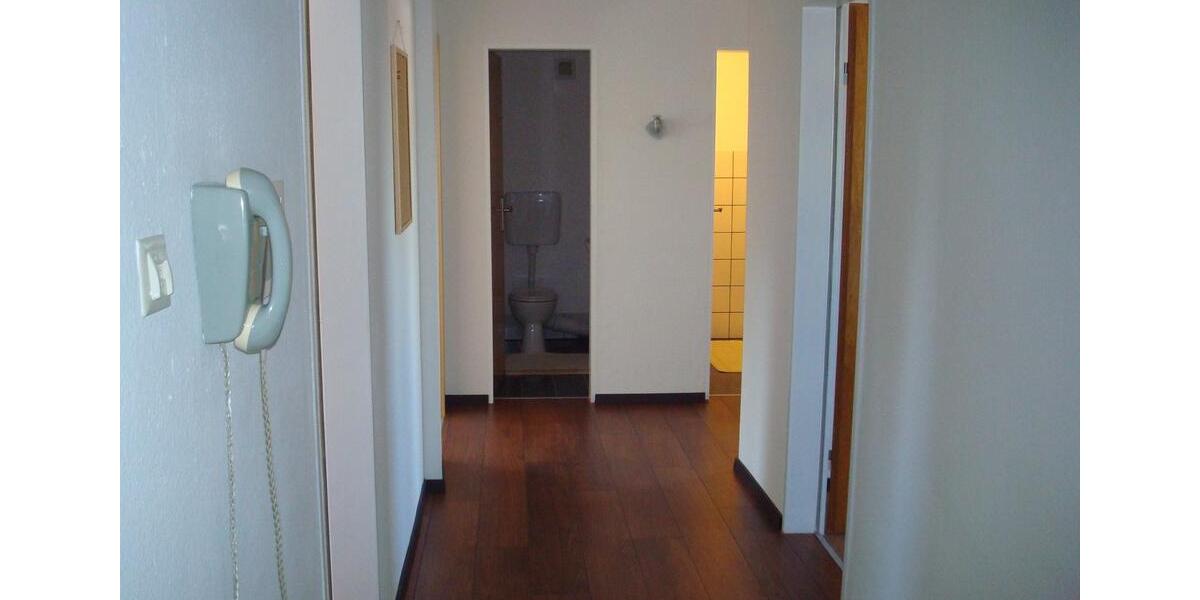 Etagenwohnung Villingen-Schwenningen Schwenningen - 1 Zimmer, 20 m&sup2;, 330&euro; | Angebot:25646110