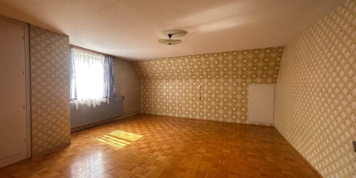 Bauernhaus, Landhaus Zimmern unter der Burg - 7 Zimmer, 172 m&sup2;, 219.000&euro; | Angebot:25742615