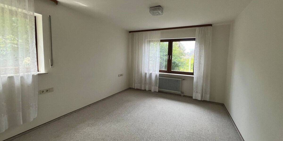 Mehrfamilienhaus, Wohnhaus Tuttlingen - 7 Zimmer, 273 m&sup2;, 595.000&euro; | Angebot:26859222