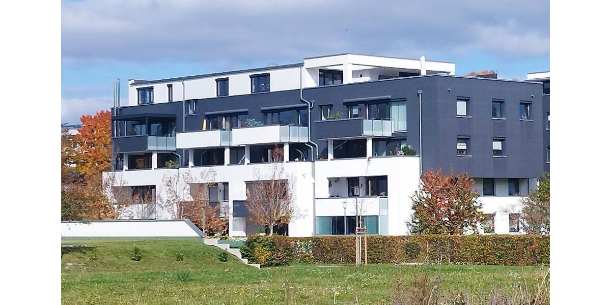 Etagenwohnung Villingen-Schwenningen Schwenningen - 4.5 Zimmer, 112 m&sup2;, 1.160&euro; | Angebot:25452071