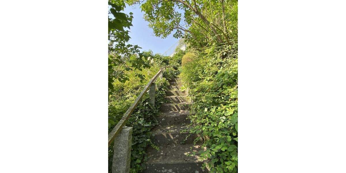 Doppelhaushälfte Rottweil - 5 Zimmer, 128 m&sup2;, 225.000&euro; | Angebot:25691279