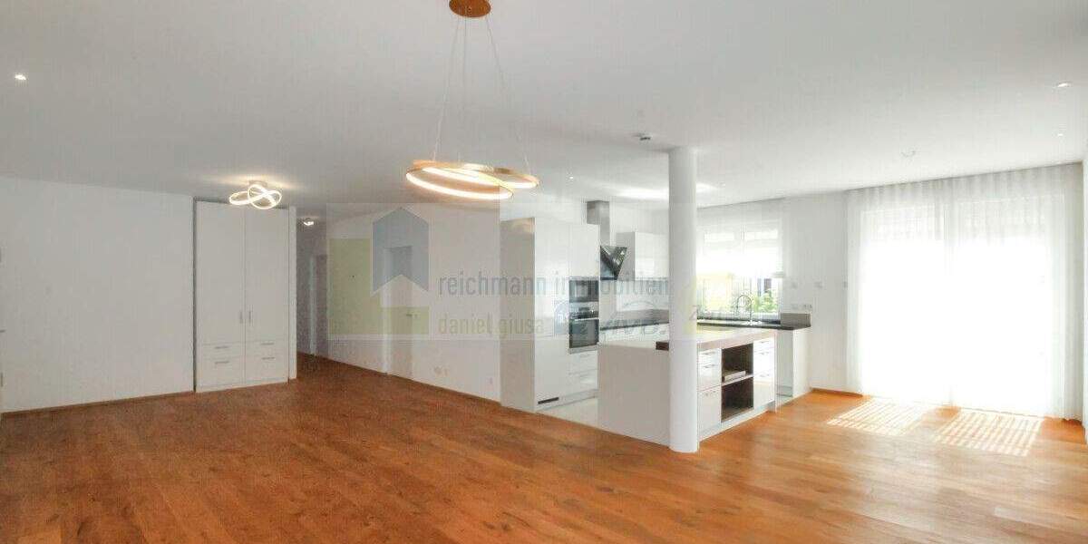 Etagenwohnung Hüfingen - 3 Zimmer, 141 m&sup2;, 440.000&euro; | Angebot:25692092