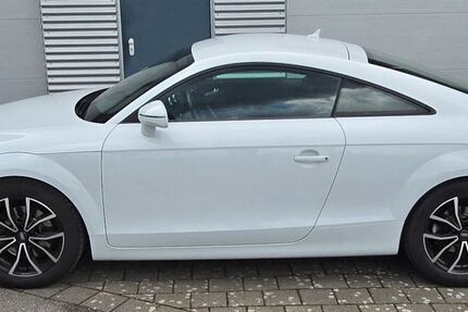 Audi TT 151.500 km 13.900 &euro; Rottweil 78628