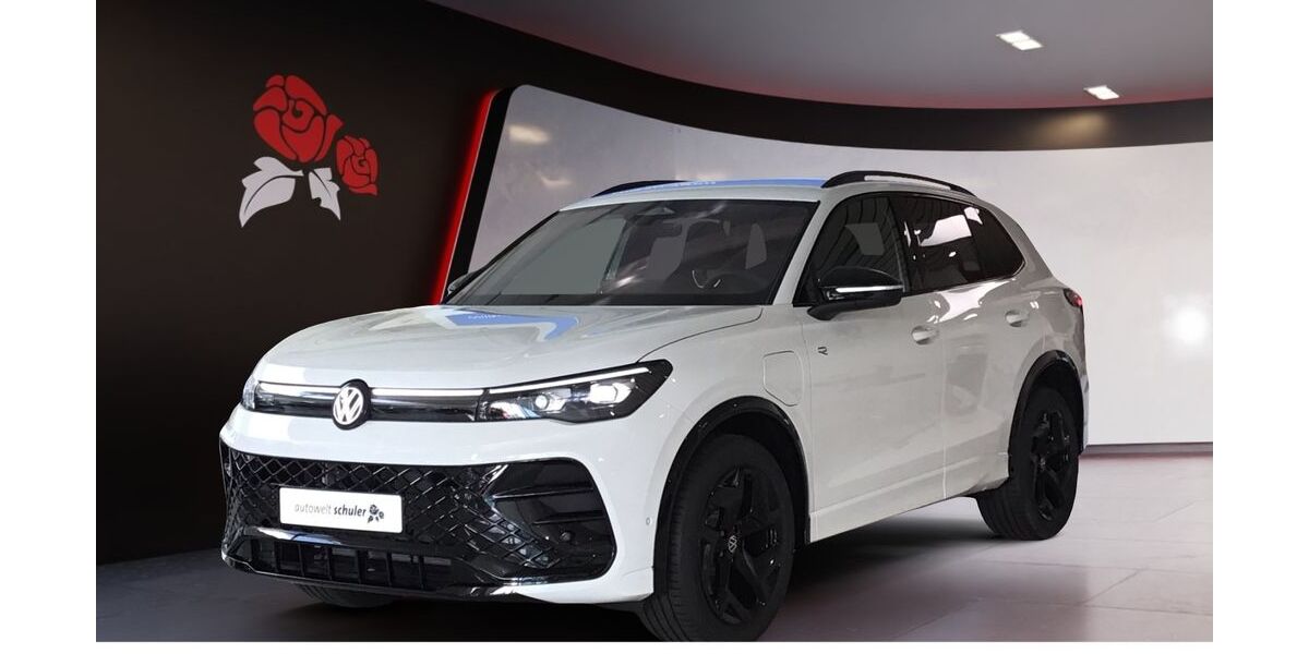 VW Tiguan 9.000 km 53.949 &euro; Villingen-Schwenningen 78052