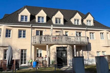 Haus Rottweil - 1 Zimmer, 497 m&sup2;, 1.350.000&euro; | Angebot:25776542
