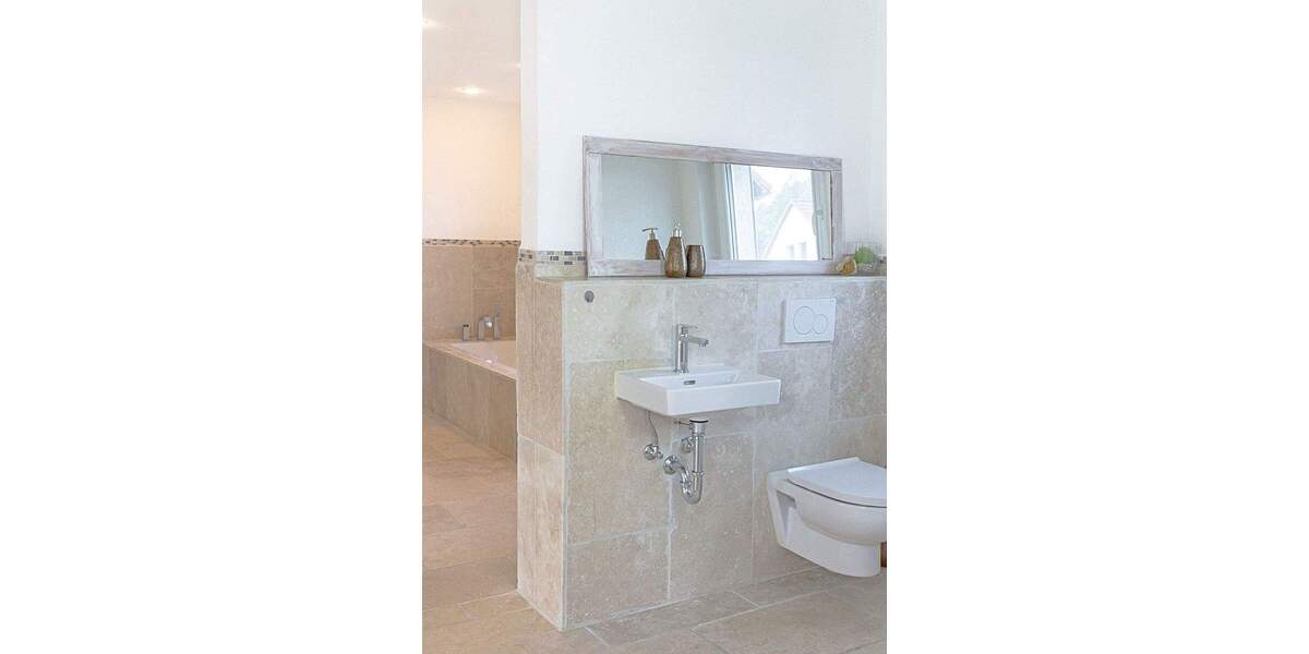 Mehrfamilienhaus, Wohnhaus Bonndorf Brunnadern - 1 Zimmer, 225 m&sup2;, 890.000&euro; | Angebot:25776222