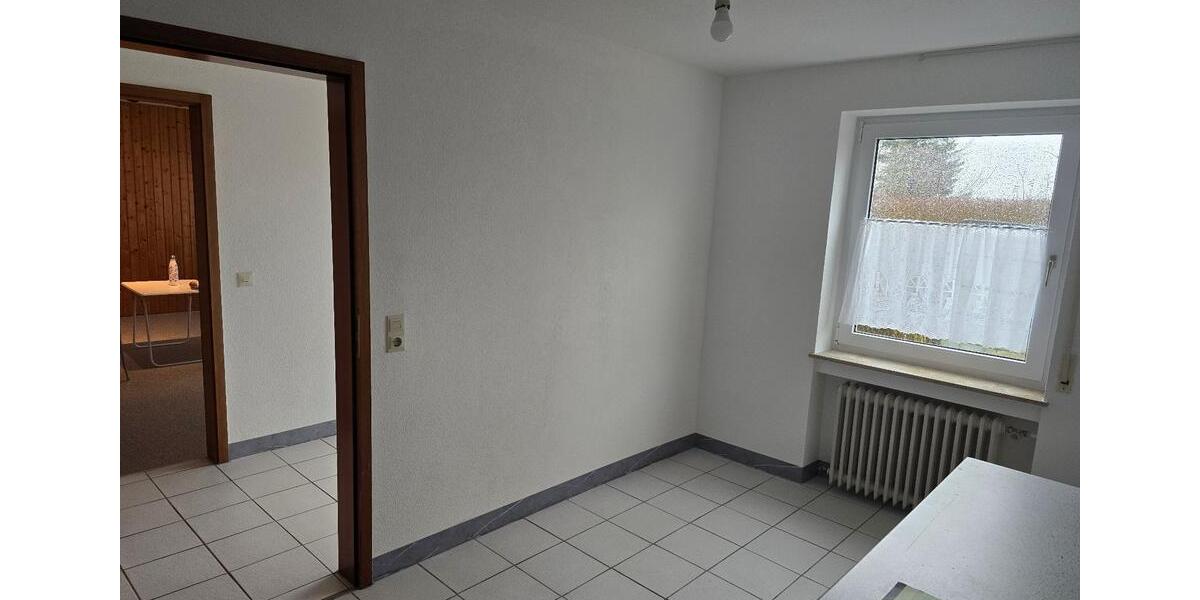 Etagenwohnung Aichhalden - 2.5 Zimmer, 66 m&sup2;, 600&euro; | Angebot:25483468