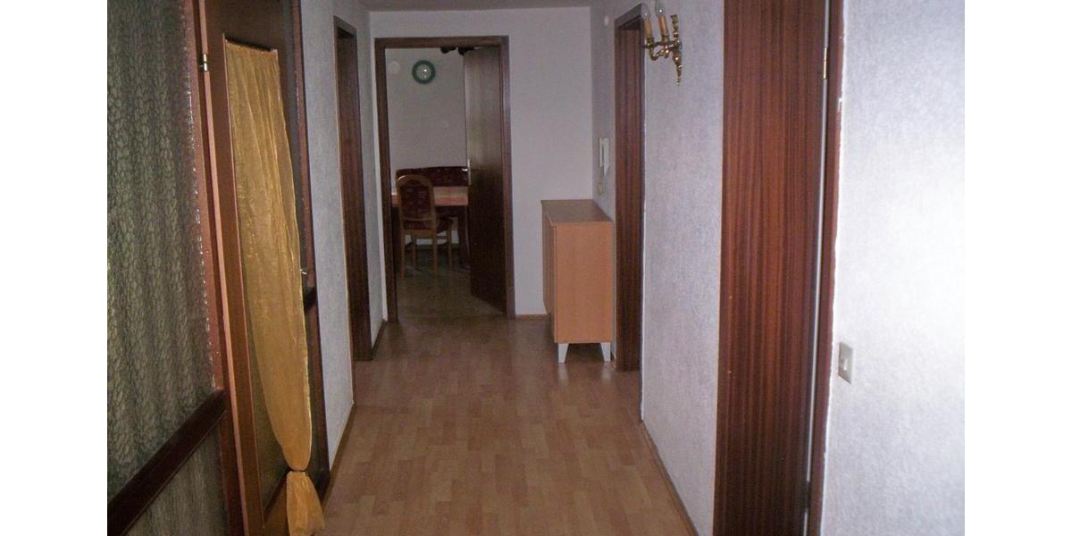 Etagenwohnung Tuttlingen - 1 Zimmer, 30 m&sup2;, 425&euro; | Angebot:26636265