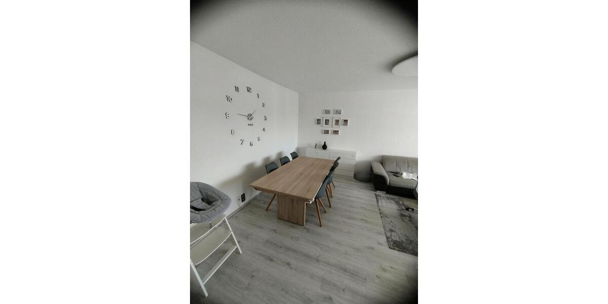 Etagenwohnung Villingen-Schwenningen Schwenningen - 4 Zimmer, 102 m&sup2;, 250.000&euro; | Angebot:24111903