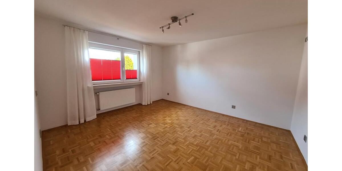 Etagenwohnung Königsfeld im Schwarzwald - 5 Zimmer, 120 m&sup2;, 1.250&euro; | Angebot:26506970