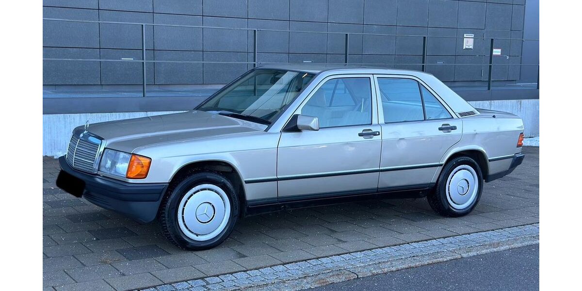 Mercedes-Benz 190 49.435 km 7.500 &euro; Tuttlingen 78532