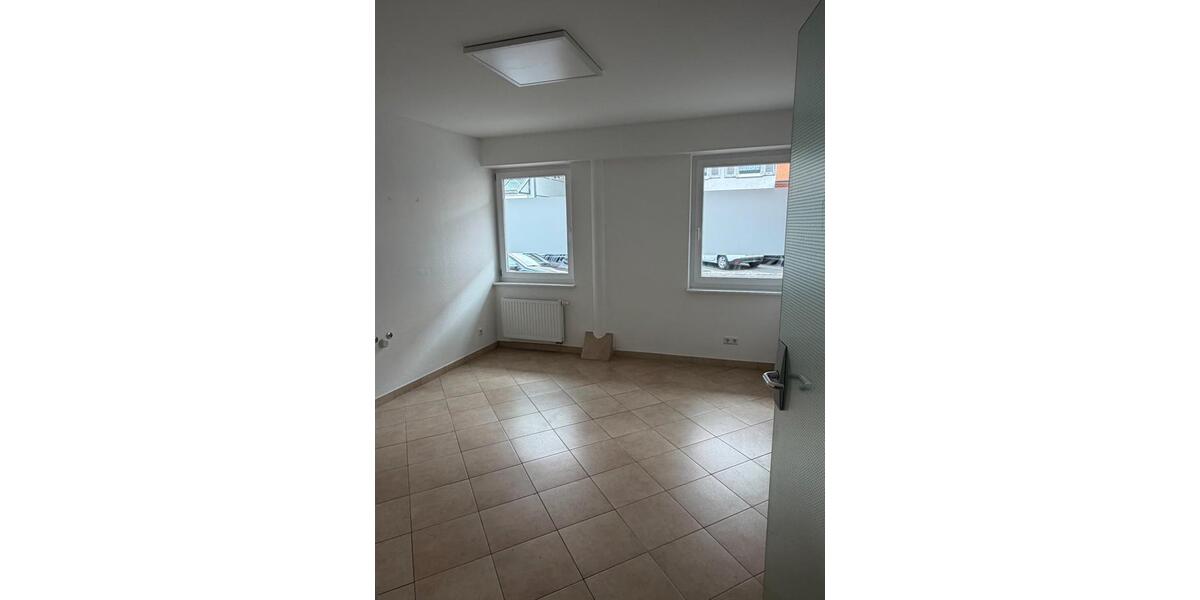 Gewerbeobjekt Schramberg - 1.615&euro; | Angebot:26614853
