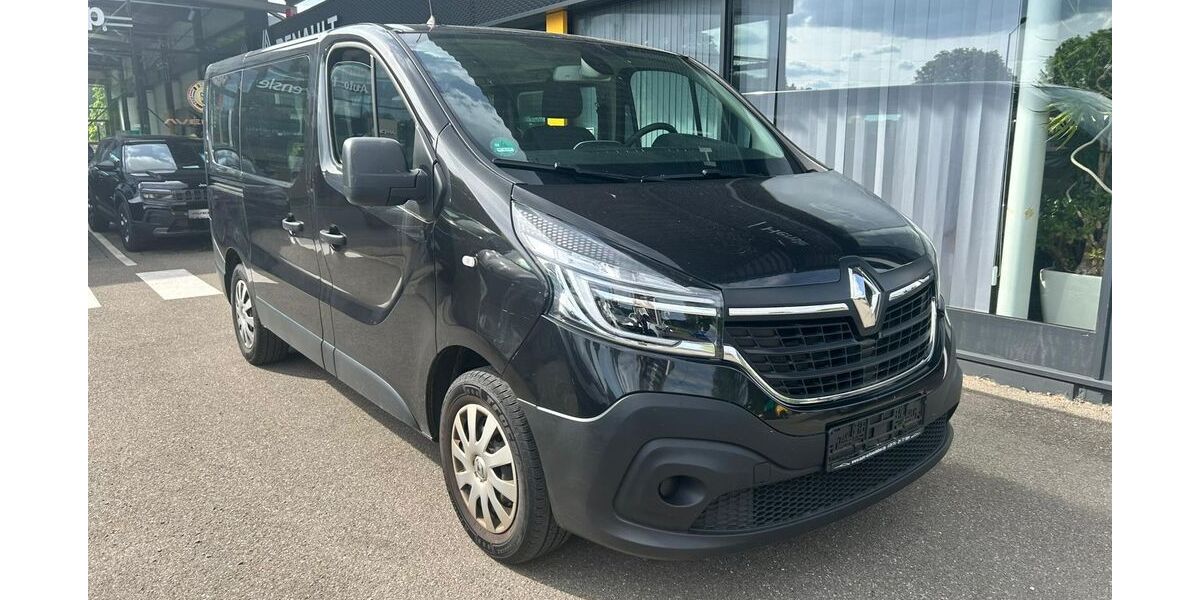Renault Trafic 77.000 km 25.800 &euro; Tuttlingen 78532