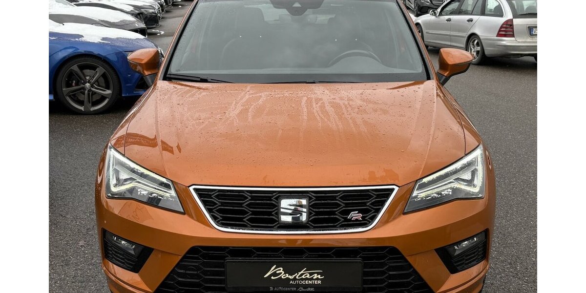 Seat Ateca FR 4 Drive KAMERA/AHK/DSG/1.HAND 88.453 km 19.900 &euro; Villingen-Schwenningen 78054