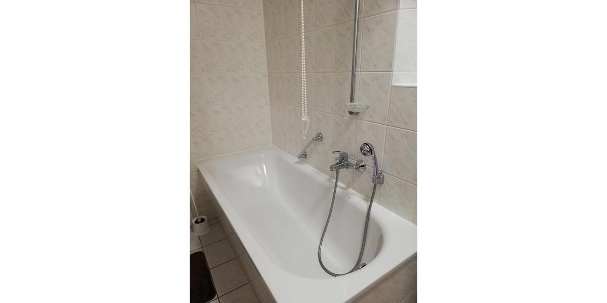 Etagenwohnung Villingen-Schwenningen Schwenningen - 3 Zimmer, 106 m&sup2;, 135.000&euro; | Angebot:24653948