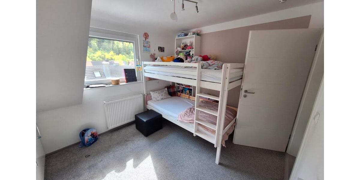 Doppelhaushälfte Tuttlingen - 5.5 Zimmer, 162 m&sup2;, 415.000&euro; | Angebot:26980287