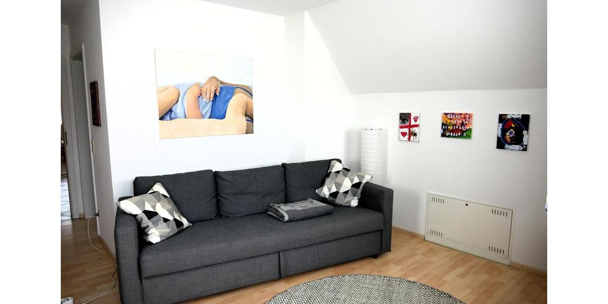 Dachgeschoßwohnung Villingen-Schwenningen Schwenningen - 2 Zimmer, 53 m&sup2;, 85&euro; | Angebot:24750367