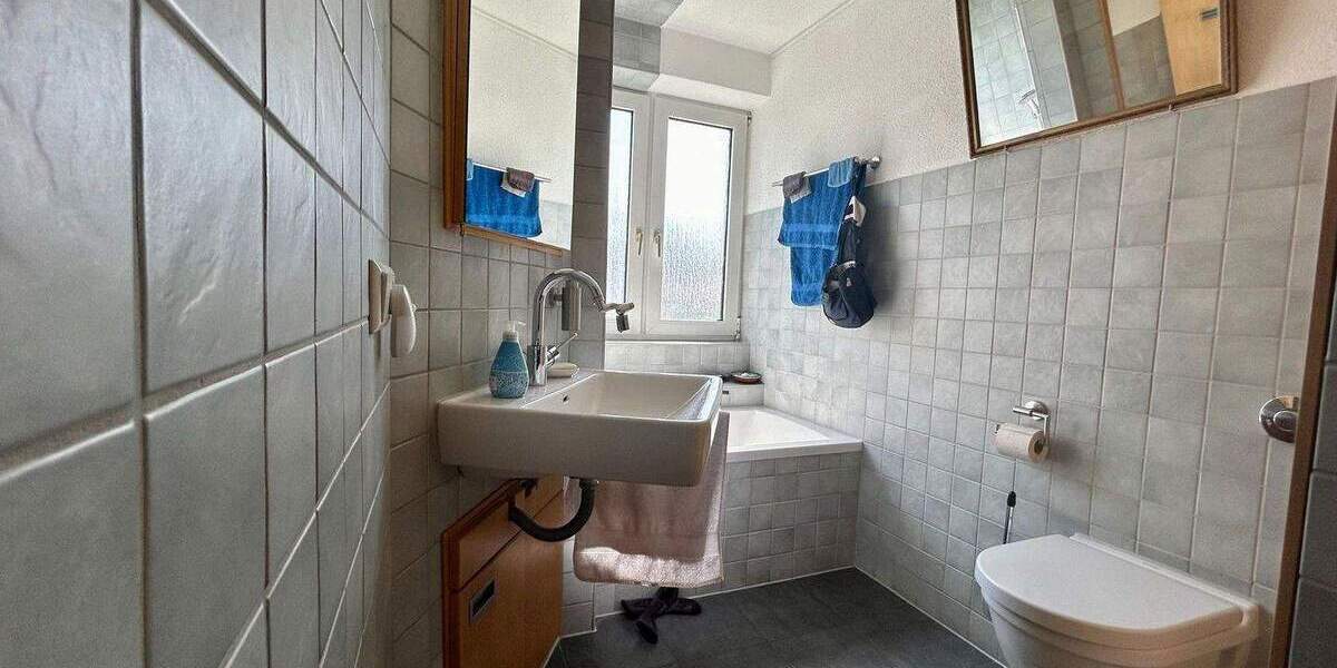 Einfamilienhaus Bad Dürrheim - 1 Zimmer, 247 m&sup2;, 980.000&euro; | Angebot:25716383