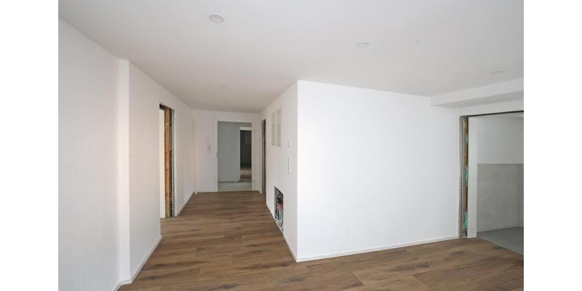 Etagenwohnung Tuttlingen - 3 Zimmer, 95 m&sup2;, 1.090&euro; | Angebot:25856654