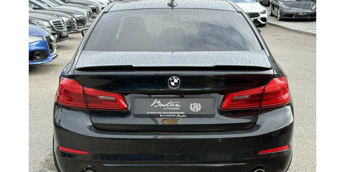 BMW 530e iPERFORMANCE/LUXURY LINE/TV/INNOVATIONS 132.551 km 25.900 &euro; Villingen-Schwenningen 78054