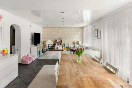 Haus Tuttlingen - 6 Zimmer, 200 m&sup2;, 543.000&euro; | Angebot:25737613