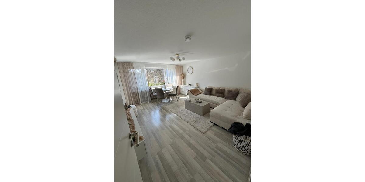 Etagenwohnung Villingen-Schwenningen Schwenningen - 3 Zimmer, 70 m&sup2;, 780&euro; | Angebot:25905669