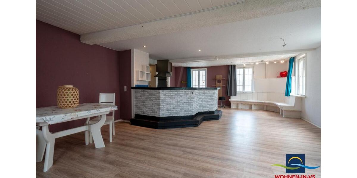 Erdgeschoßwohnung Villingen-Schwenningen Schwenningen - 2.5 Zimmer, 115 m&sup2;, 750&euro; | Angebot:25963171