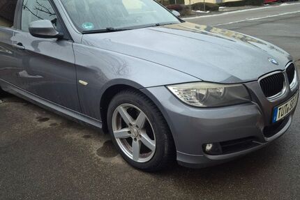 BMW 318 215.000 km 4.200 &euro; Trossingen 78647