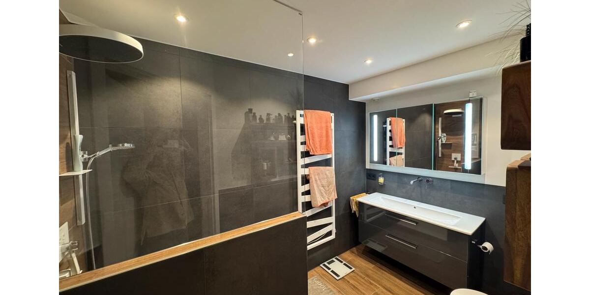 Etagenwohnung Bad Dürrheim - 3.5 Zimmer, 80 m&sup2;, 419.000&euro; | Angebot:25656282