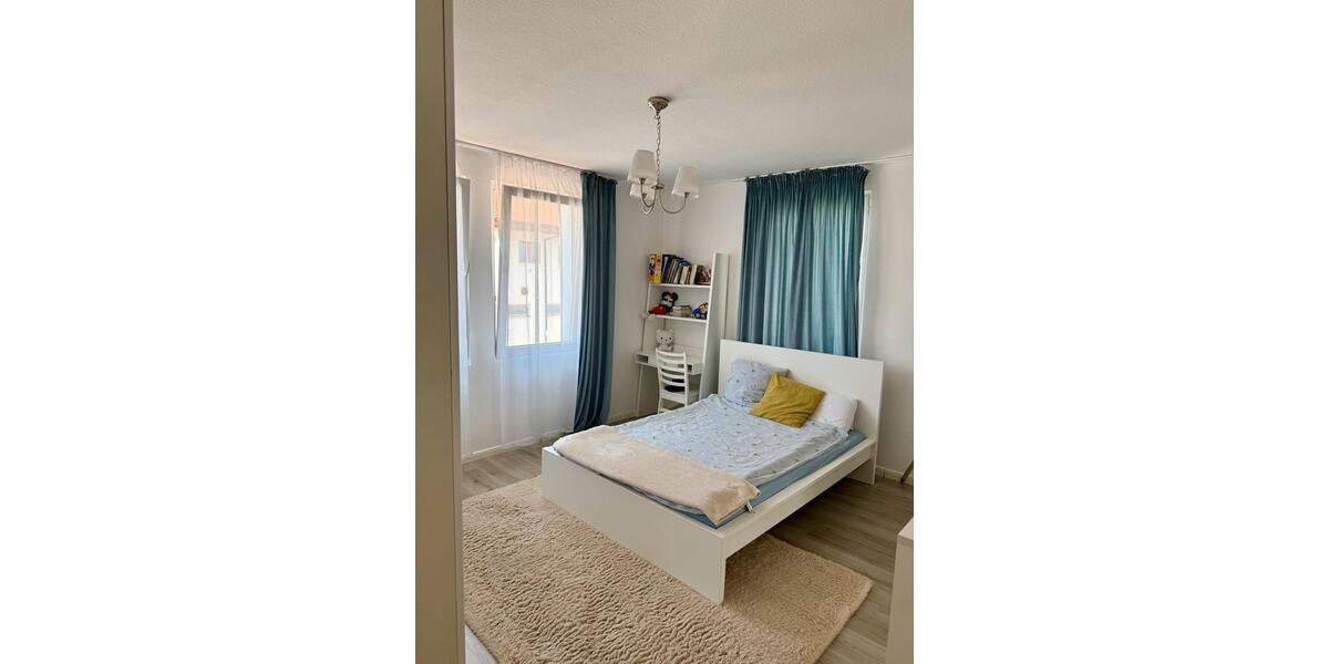 Mehrfamilienhaus, Wohnhaus Trossingen - 6 Zimmer, 130 m&sup2;, 310.000&euro; | Angebot:27018183
