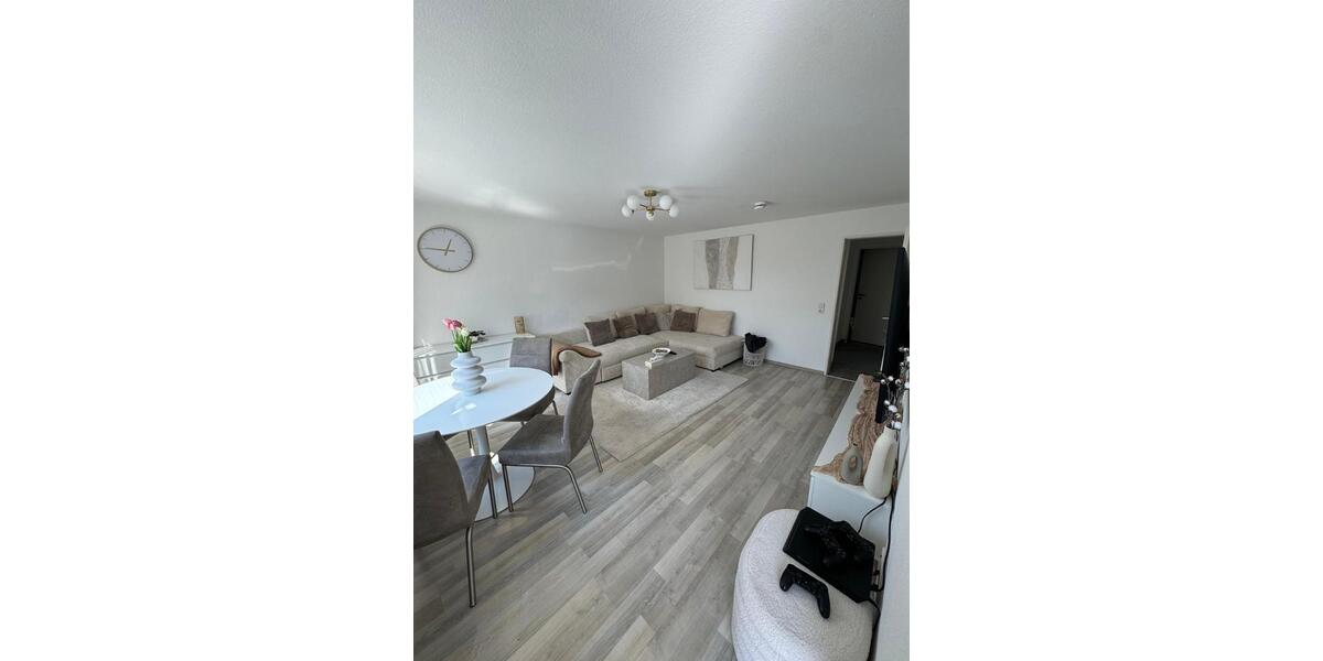 Etagenwohnung Villingen-Schwenningen Schwenningen - 3 Zimmer, 70 m&sup2;, 780&euro; | Angebot:25905669