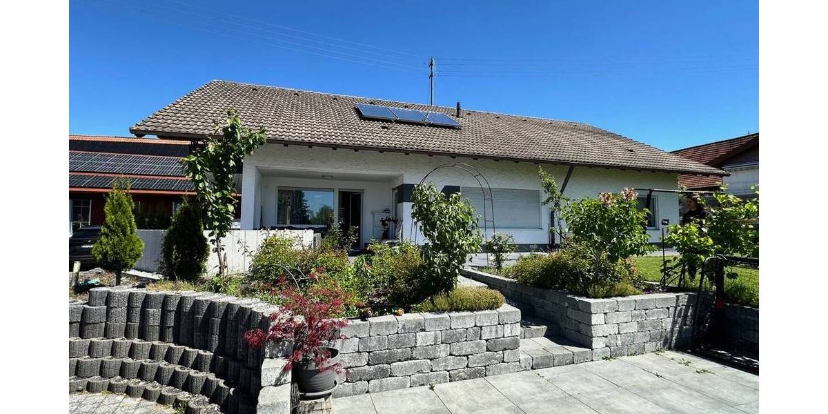 Einfamilienhaus Oberndorf am Neckar / Hochmössingen Hochmössingen - 5 Zimmer, 220 m&sup2;, 499.000&euro; | Angebot:25683344