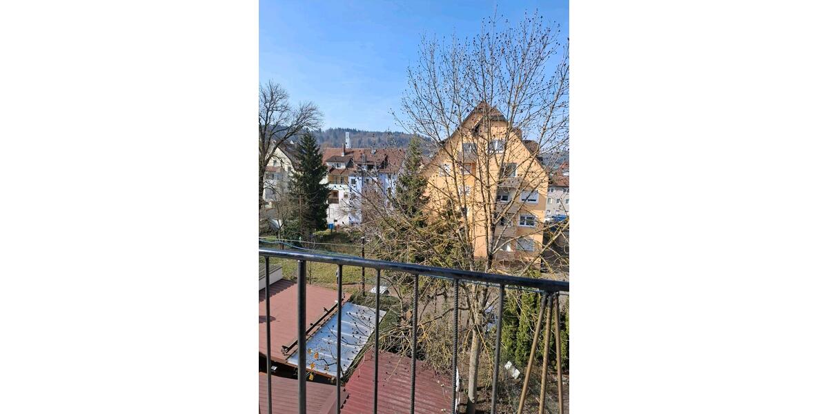 Etagenwohnung Tuttlingen - 5 Zimmer, 90 m&sup2;, 700&euro; | Angebot:25875412