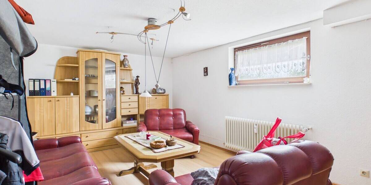 Einfamilienhaus Rottweil / Bühlingen Rottweil - 1 Zimmer, 259 m&sup2;, 489.000&euro; | Angebot:26686445