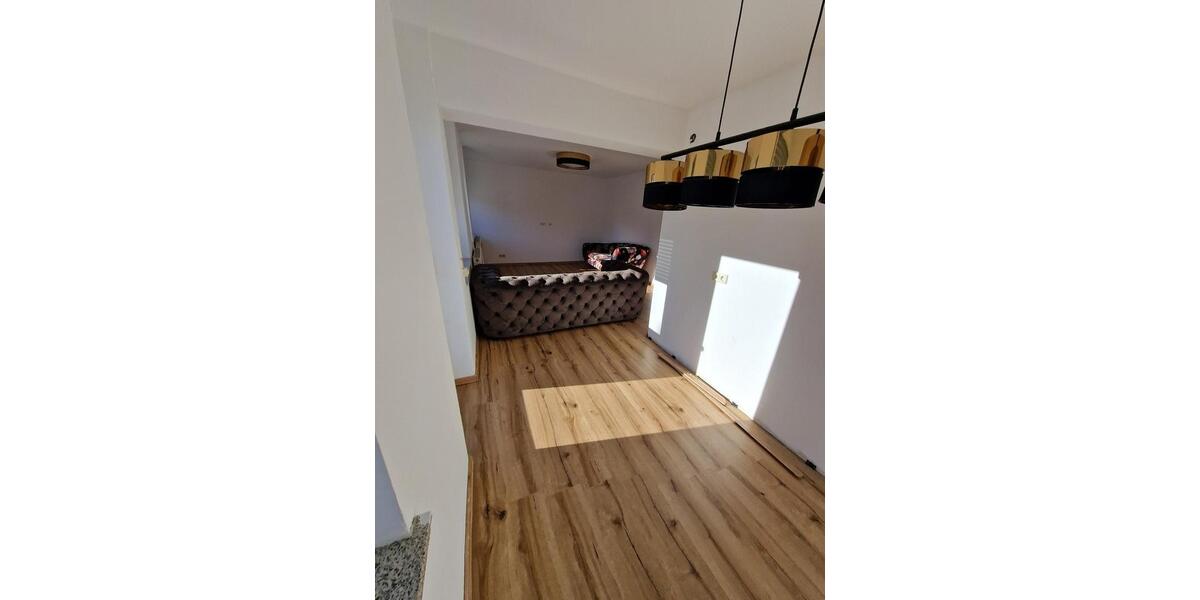 Maisonettenwohnung Tuttlingen - 4 Zimmer, 120 m&sup2;, 1.090&euro; | Angebot:25571635