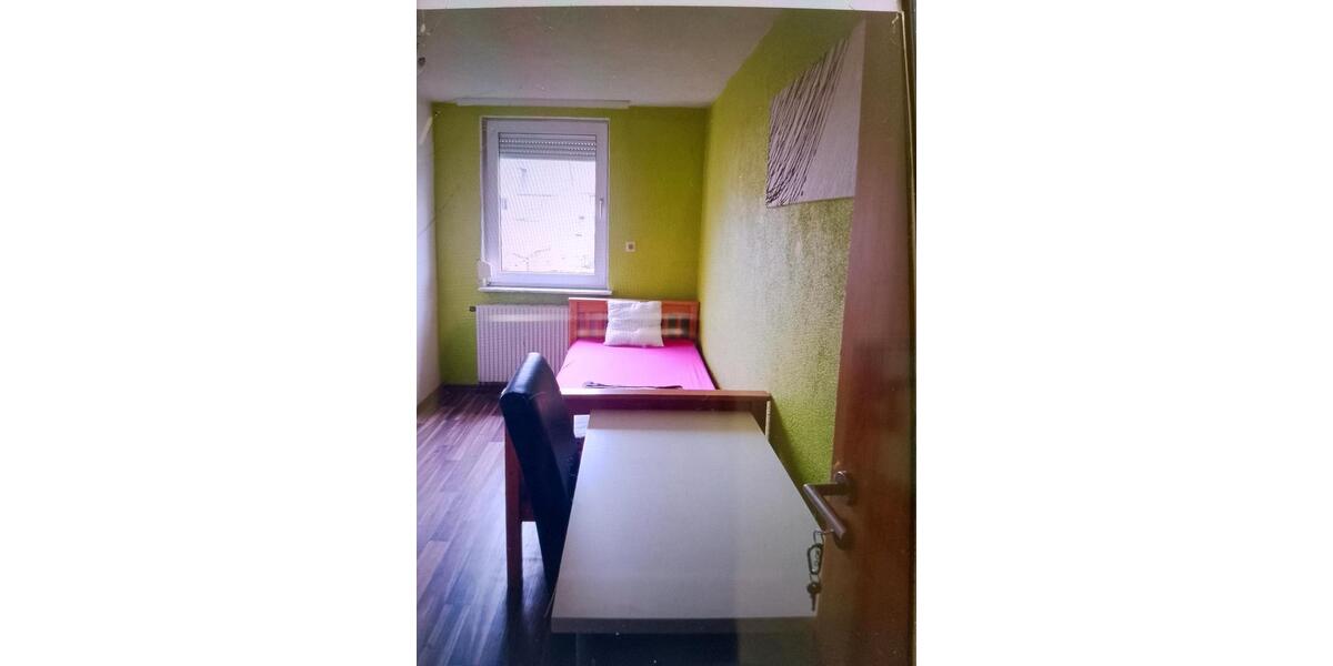 Etagenwohnung Tuttlingen - 1 Zimmer, 12 m&sup2;, 400&euro; | Angebot:25869205