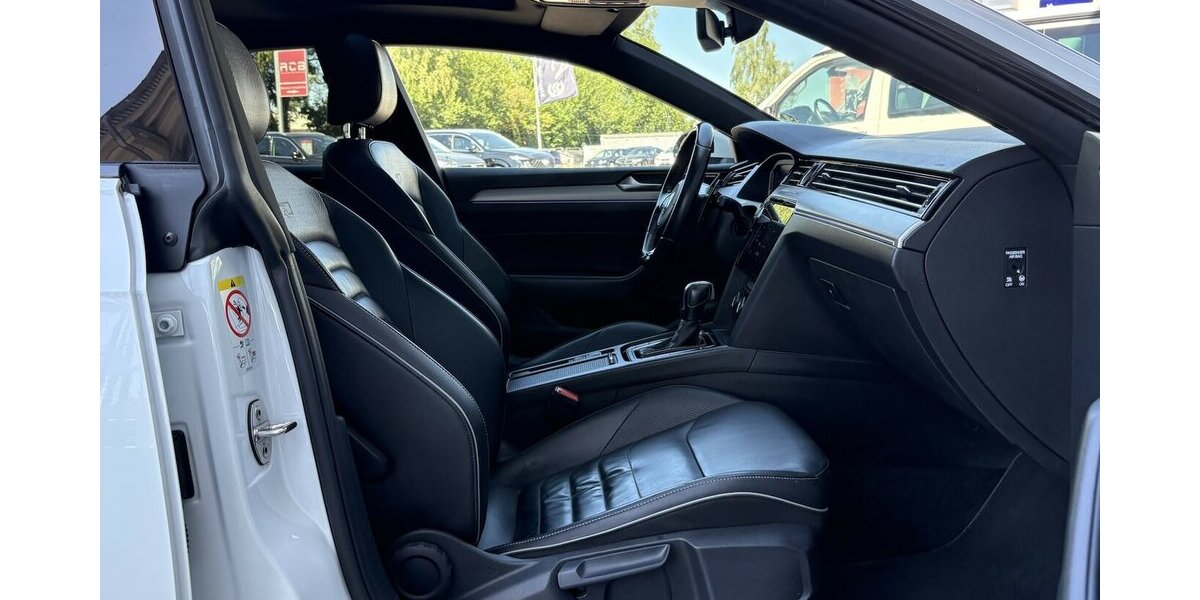 VW Arteon 2.0 TSI R-Line 4Motion 360°/PANO/1.HAND 73.500 km 29.900 &euro; Villingen-Schwenningen 78054