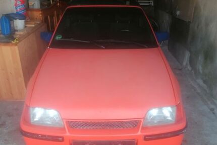 Opel Kadett 86.000 km 2.500 &euro; Blumberg 78176