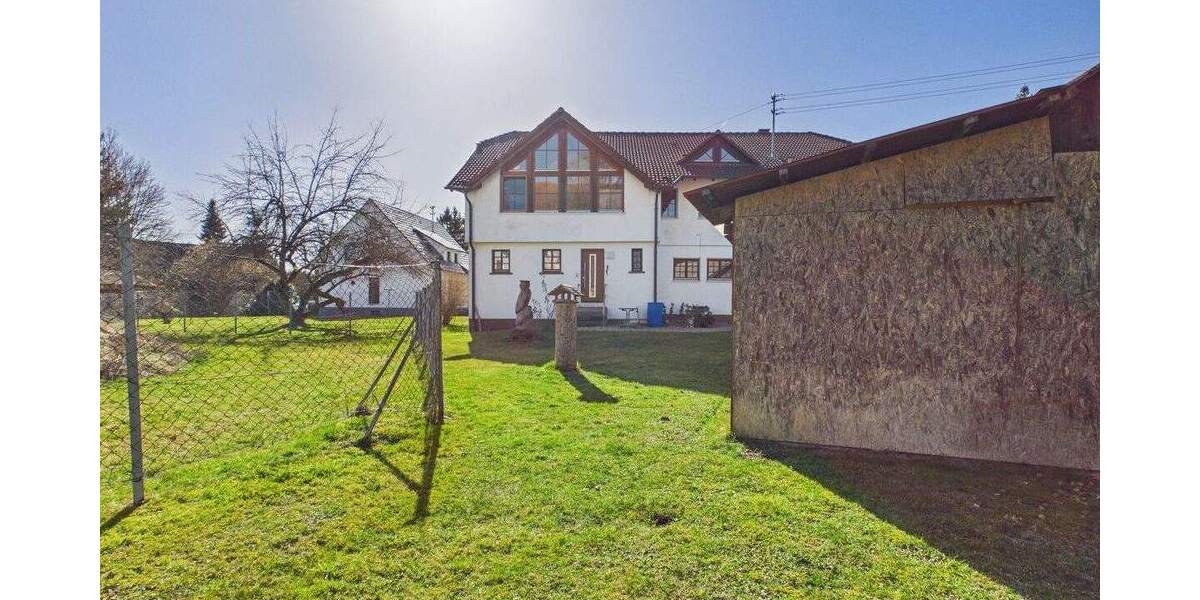Mehrfamilienhaus, Wohnhaus Dietingen / Böhringen Böhringen - 7 Zimmer, 250 m&sup2;, 999.000&euro; | Angebot:25683378