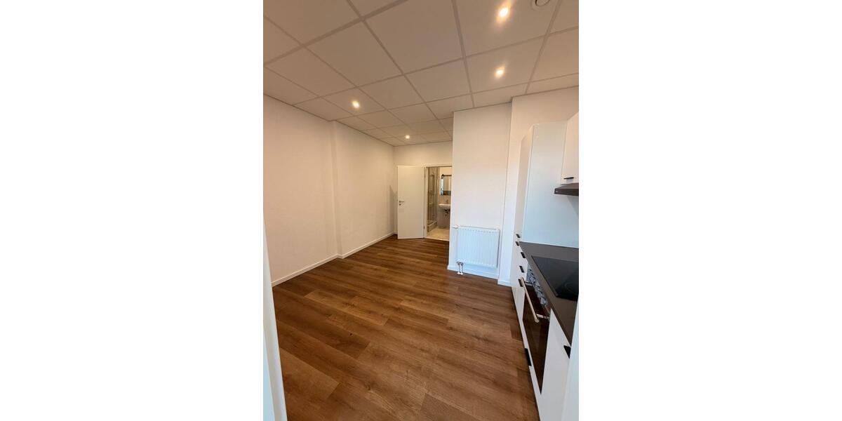 Etagenwohnung Trossingen - 2 Zimmer, 35 m&sup2;, 680&euro; | Angebot:25920960