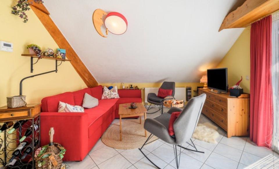 Dachgeschoßwohnung Titisee-Neustadt Neustadt - 6 Zimmer, 120 m&sup2;, 349.000&euro; | Angebot:25614909