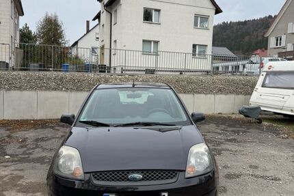 Ford Fiesta 151.800 km 1.600 &euro; Tuttlingen 78532