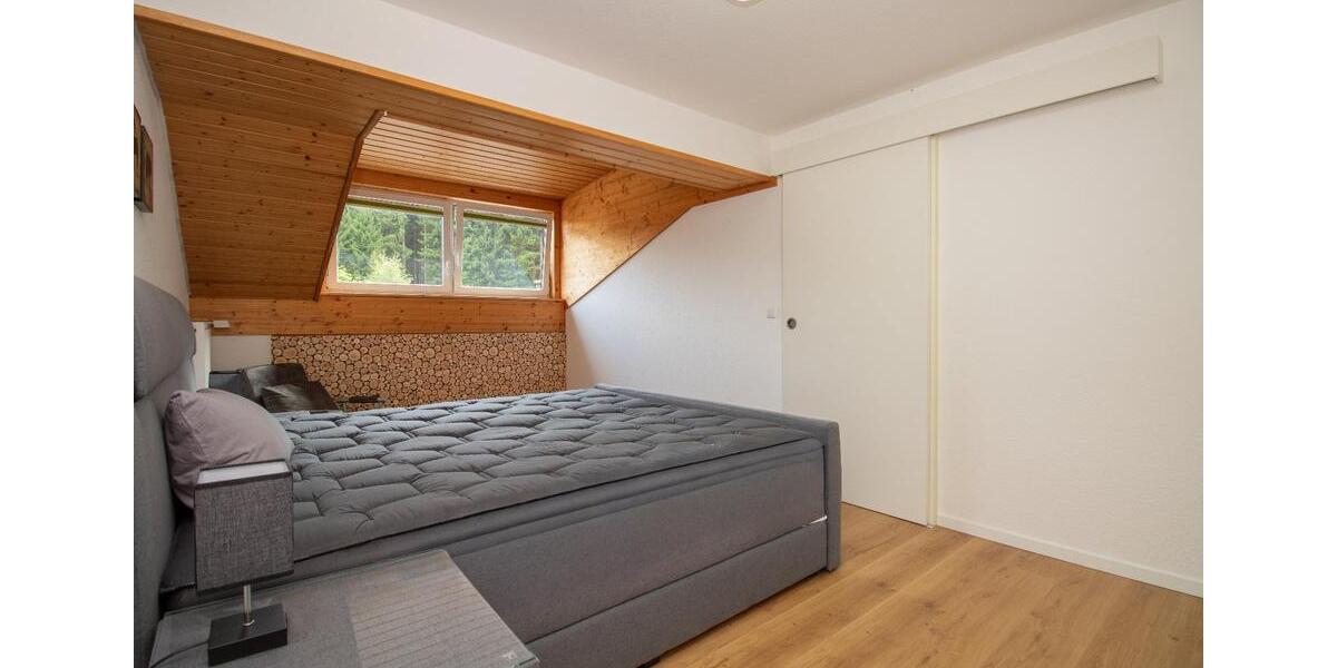 Reihenhaus Schönwald im Schwarzwald - 3 Zimmer, 82 m&sup2;, 900&euro; | Angebot:25843298