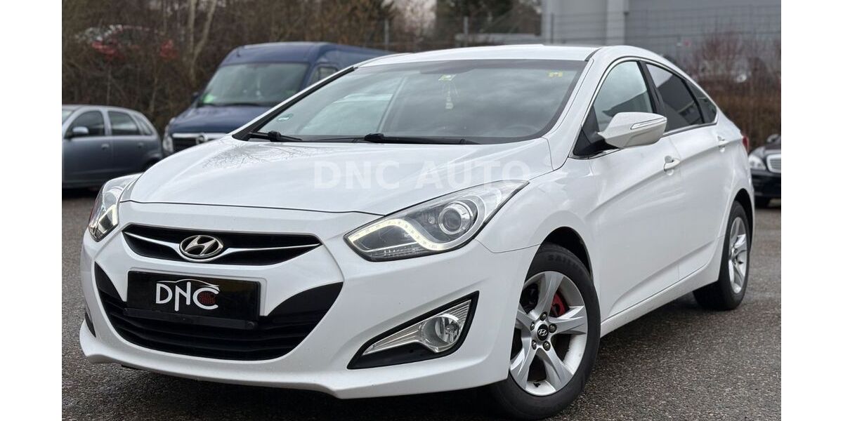 Hyundai i40 99.000 km 8.780 &euro; Tuttlingen 78532