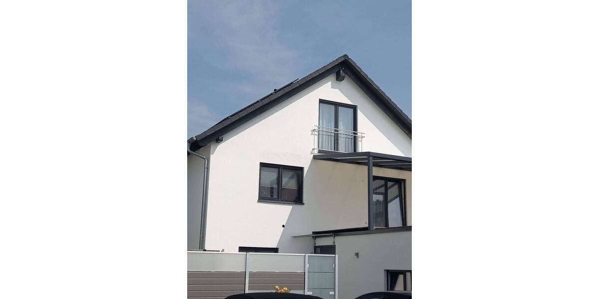 Einfamilienhaus Tuttlingen - 1 Zimmer, 215 m&sup2;, 699.500&euro; | Angebot:25736372