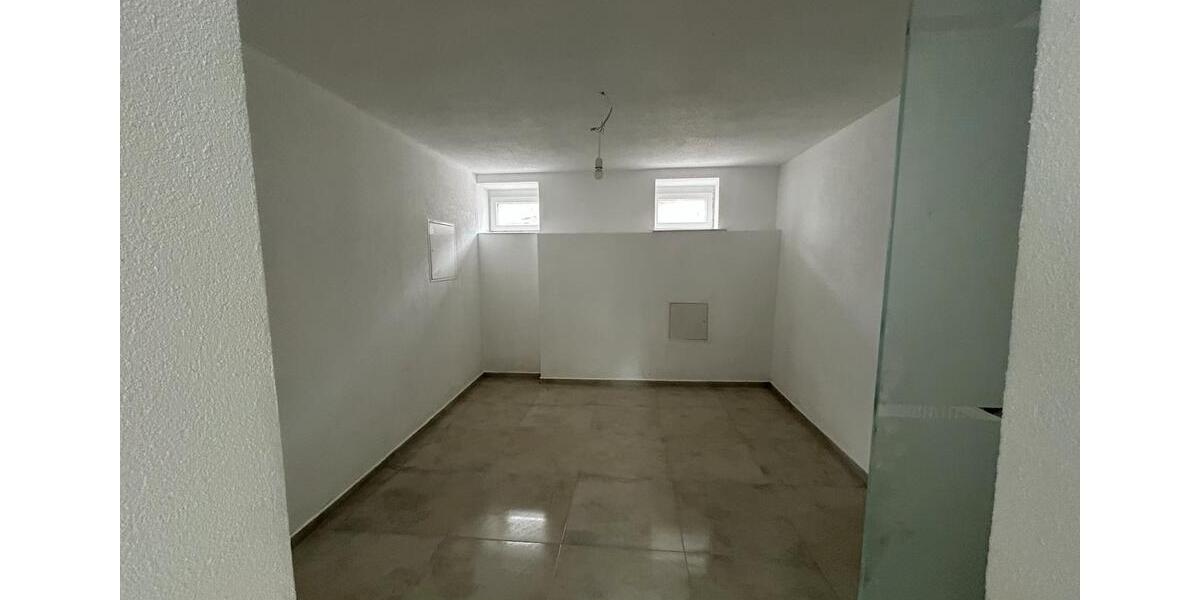 Etagenwohnung Trossingen - 2 Zimmer, 20 m&sup2;, 850&euro; | Angebot:24936968