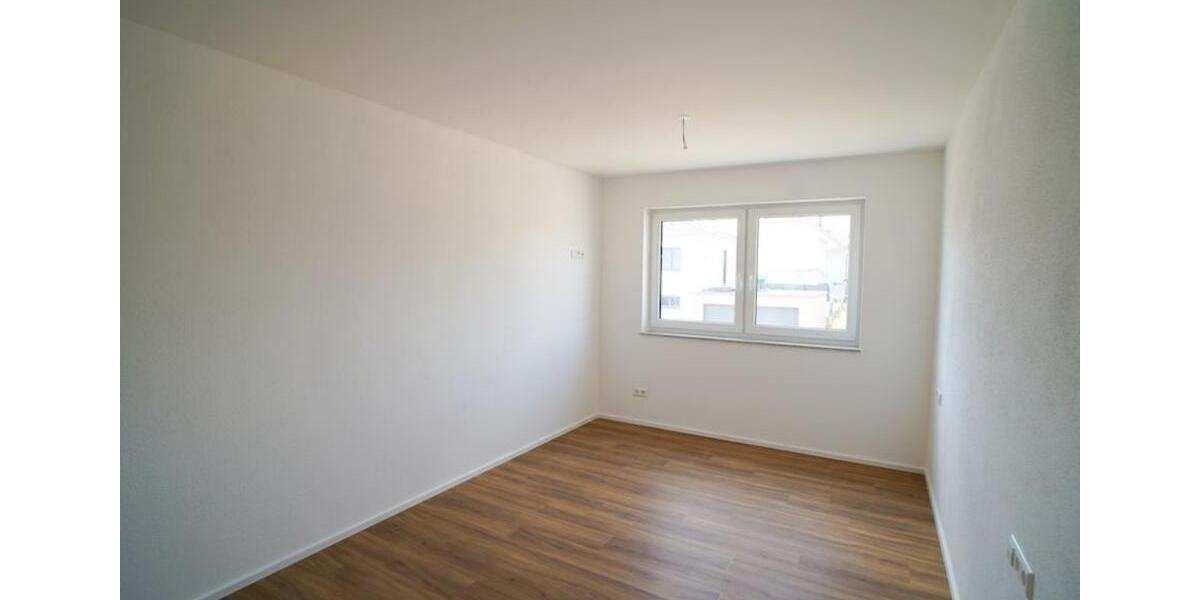 Erdgeschoßwohnung Wellendingen - 4.5 Zimmer, 130 m&sup2;, 1.330&euro; | Angebot:24814667