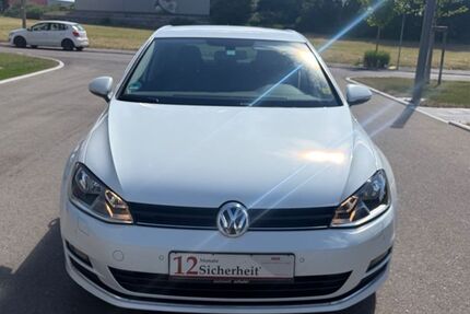 VW Golf 147.000 km 11.490 &euro; Donaueschingen 78166