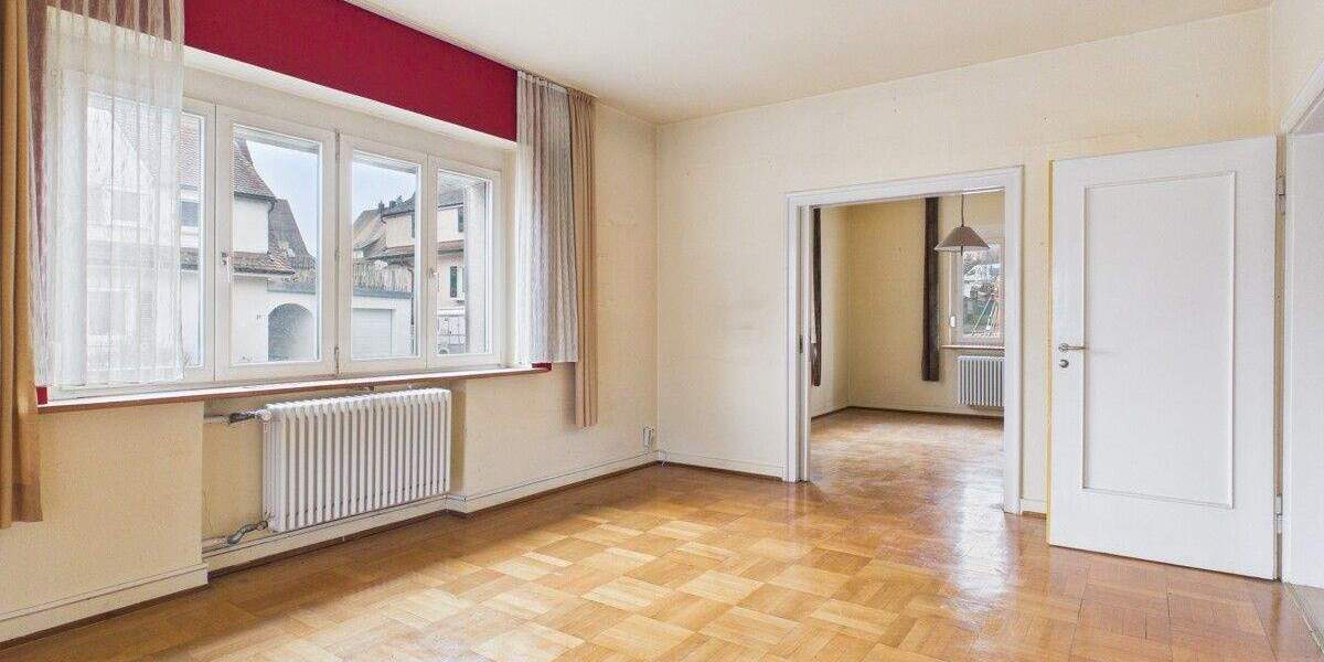 Einfamilienhaus Rottweil - 8 Zimmer, 228 m&sup2;, 540.000&euro; | Angebot:25801097